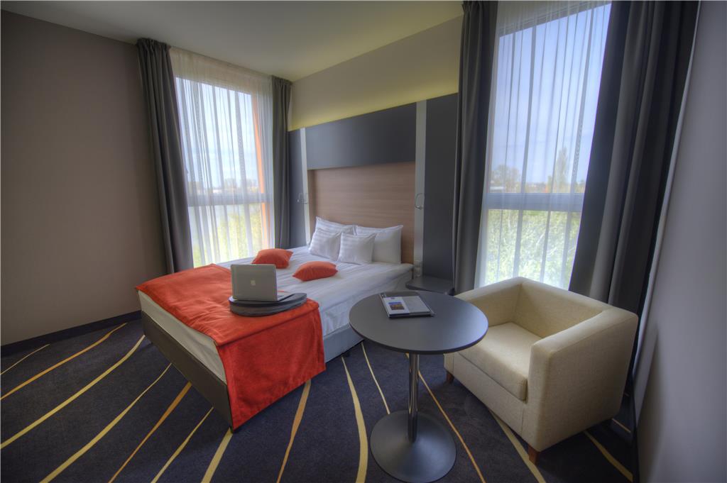Images Best Western Plus Lakeside Hotel
