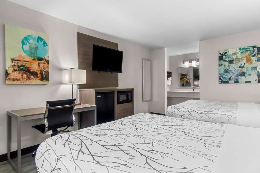 Two Queen Guest Room