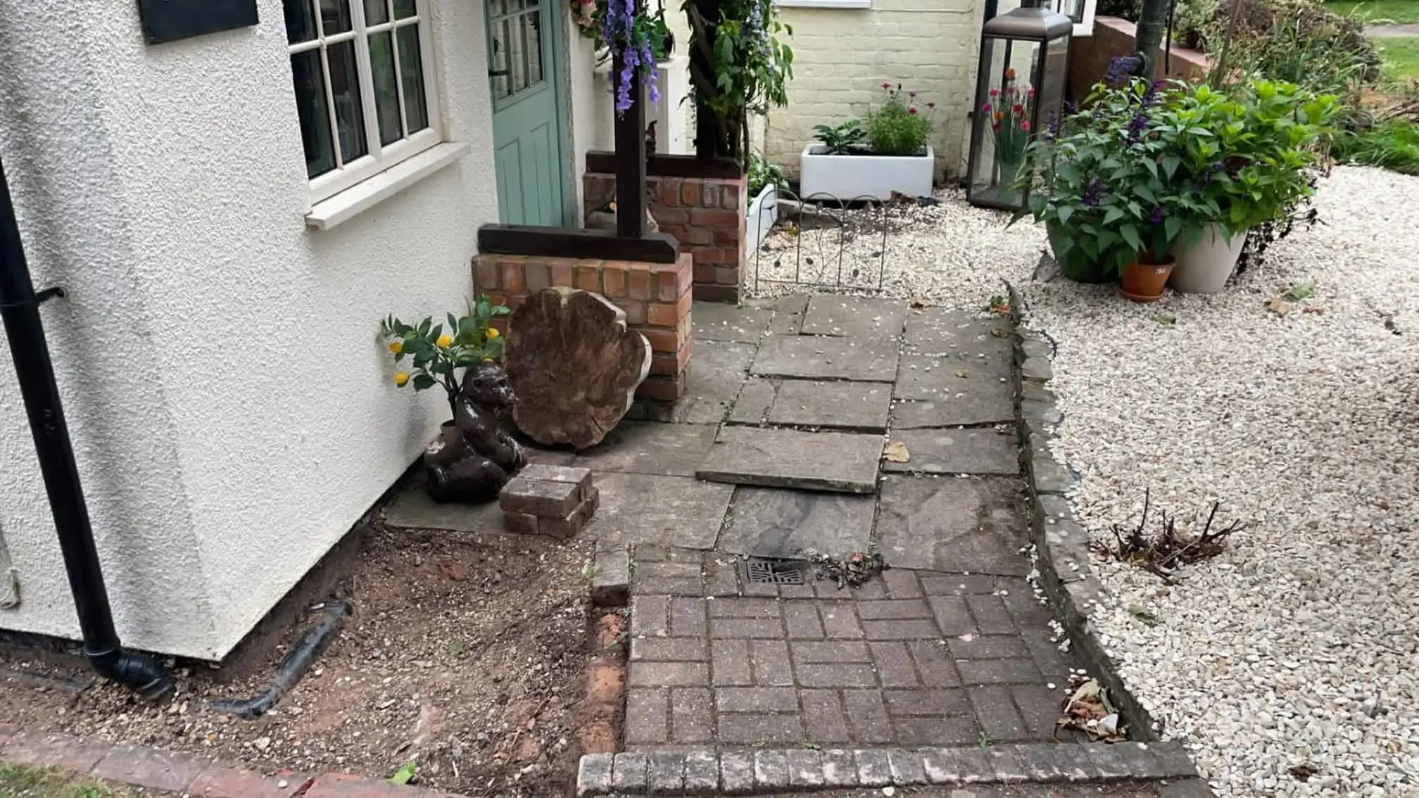Images Oakwood Tree & Landscaping Services
