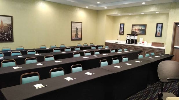 Images Hampton Inn Paramus
