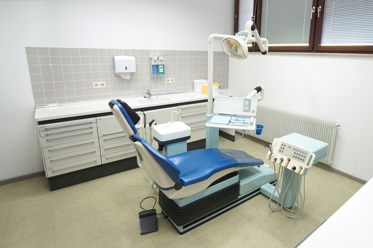 Zahnarzt Kassem am Bergl, Breslaustr. 3 in Schweinfurt