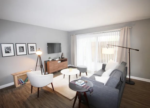 Images 7 Pointe Apartments