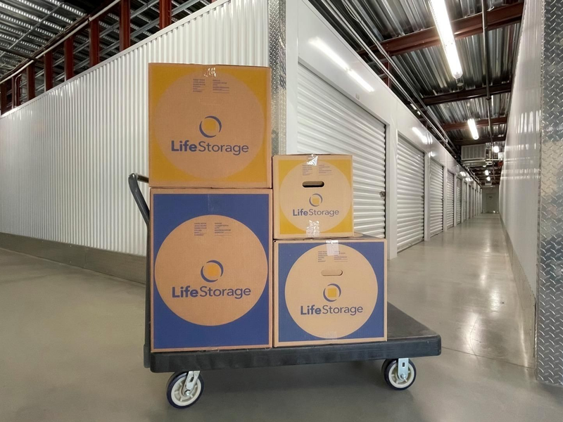 Images Extra Space Storage