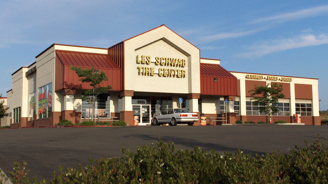 Les Schwab Tire Center