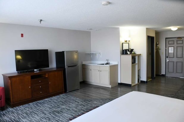 Images Best Western Harmony Inn Fort Dodge Iowa