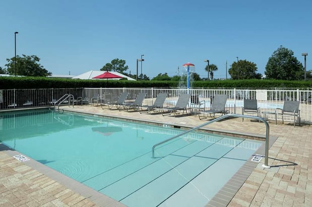 Images Hampton Inn & Suites Panama City Beach-Pier Park Area