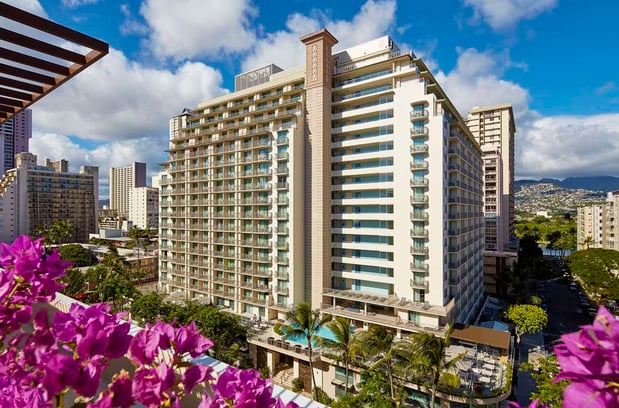 Images Hilton Garden Inn Waikiki Beach