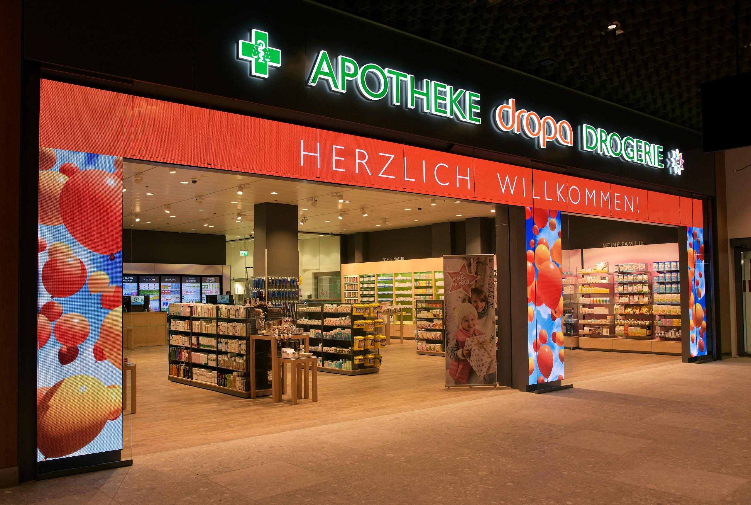 Bilder DROPA Drogerie Apotheke Mall of Switzerland