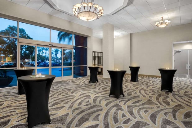 Images Embassy Suites by Hilton Anaheim South