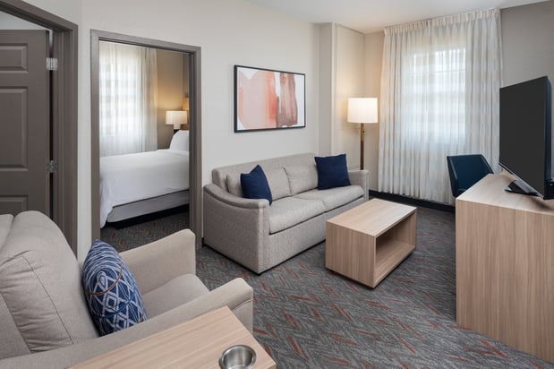 Images Candlewood Suites Miami - Doral by IHG