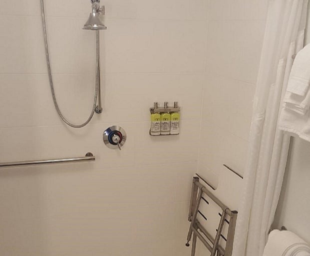 Images Holiday Inn Express & Suites Louisville Downtown by IHG