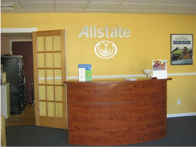 Images Steven Luckert: Allstate Insurance