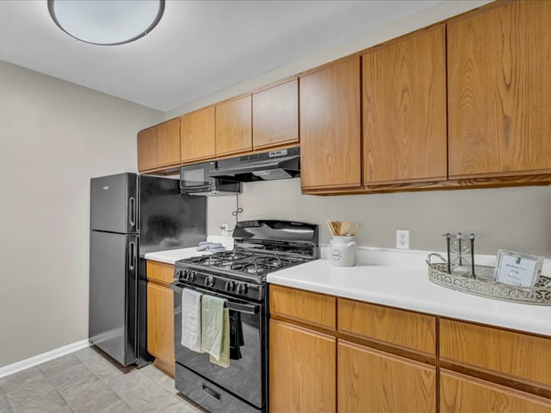 Images Wyndham Hill Apartments