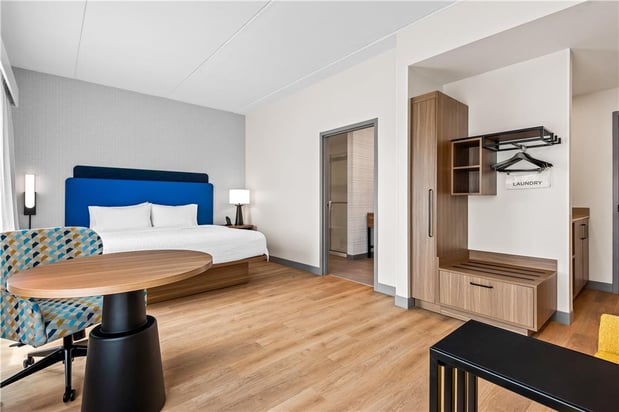 Images Hampton Inn and Suites by Hilton Intercourse