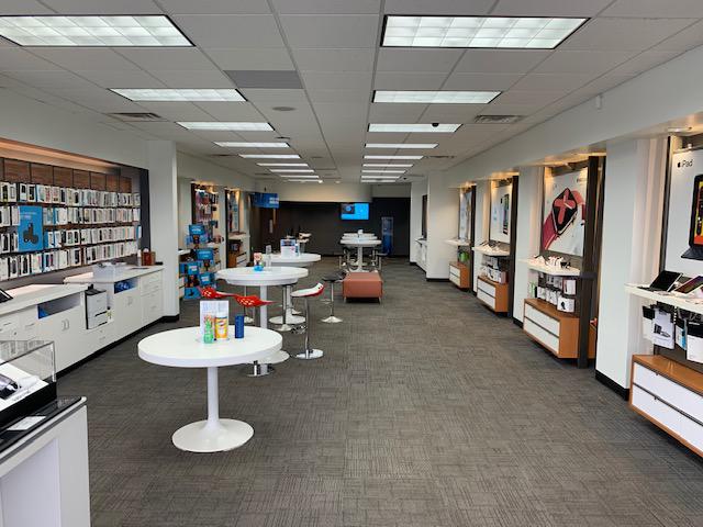 AT&T Store Photo