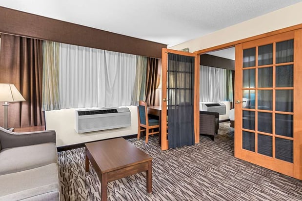 Images Best Western Baraboo Inn