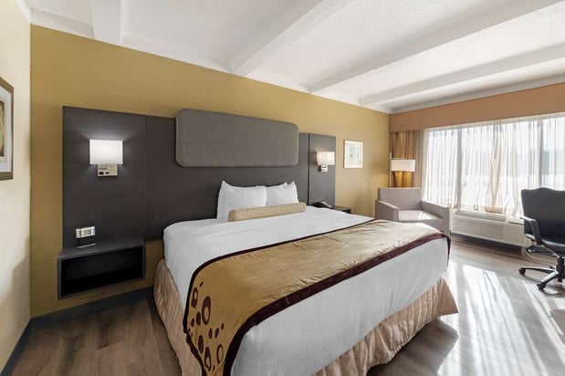 Images Best Western Plus Madison-Huntsville Hotel