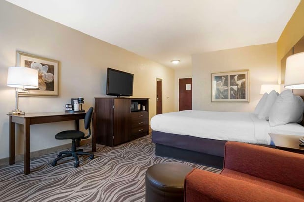 Images Best Western Plus Oak Mountain Inn