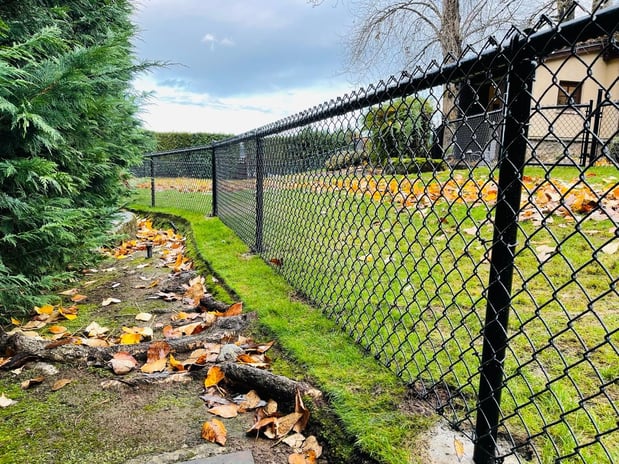 Images Optima Fence and Deck