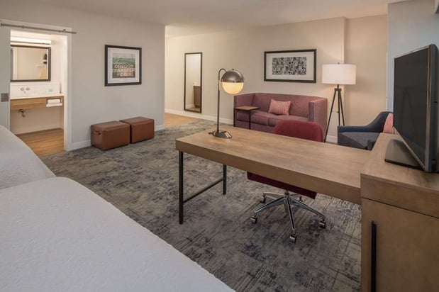 Images Hampton Inn & Suites Portland-Pearl District