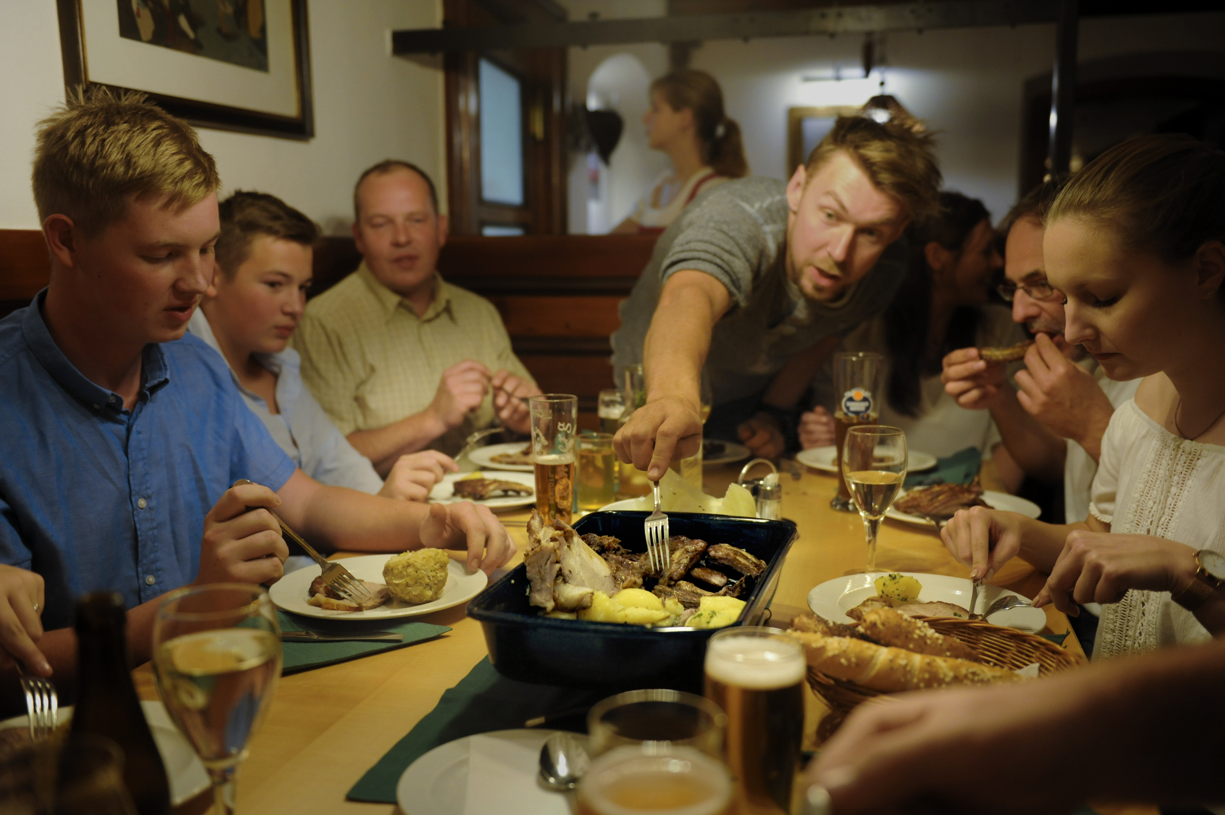 Bild 4 von Hoftaverne Ziegelböck | Gasthaus & Restaurant
