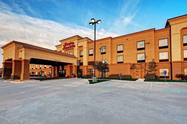 Images Hampton Inn & Suites Altus