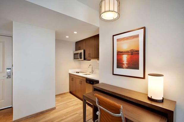 Images Homewood Suites by Hilton Louisville Downtown