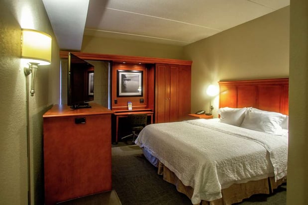 Images Hampton Inn Wheeling