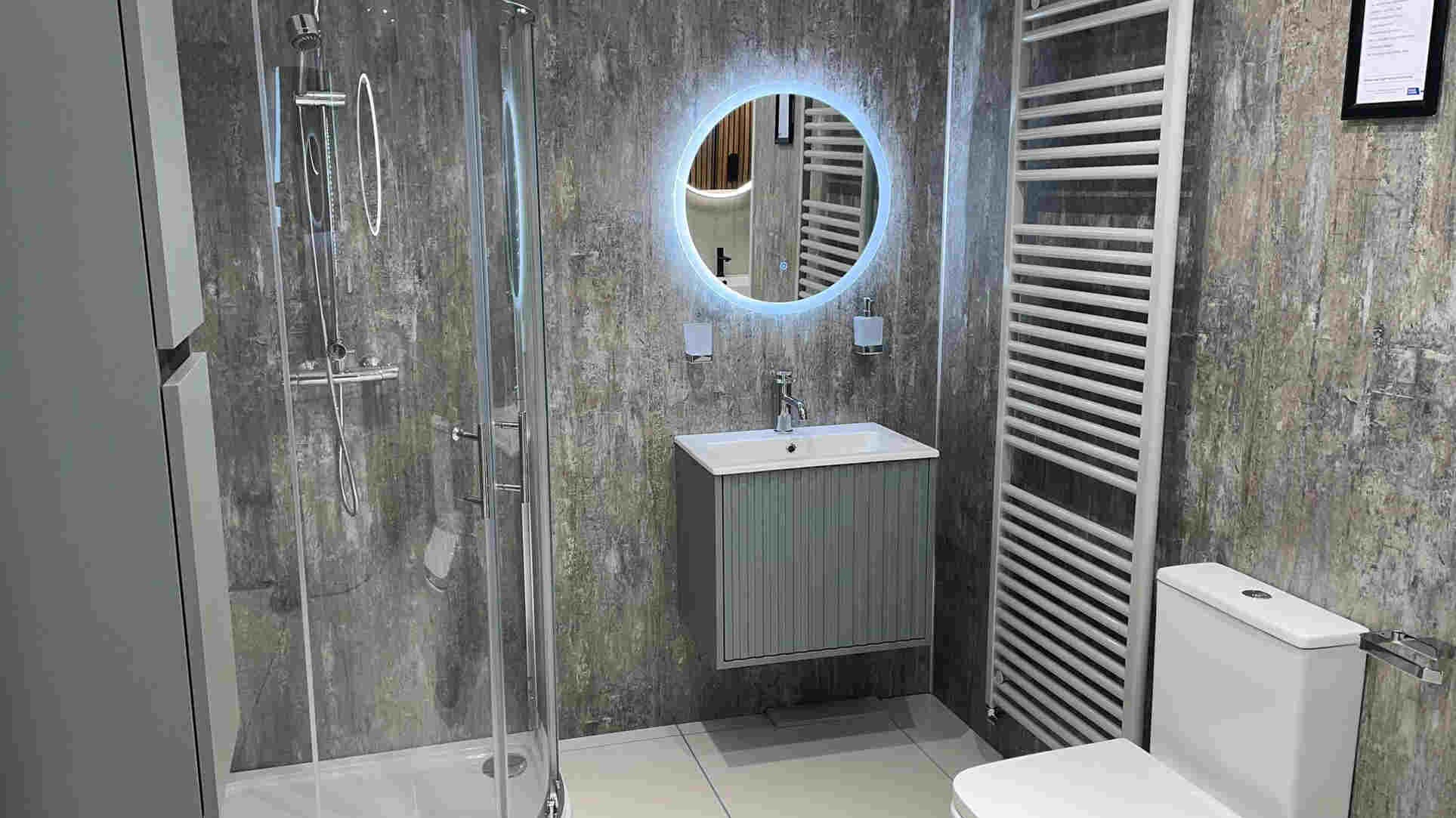 Scudo Alfie reed green units - Mermaid Painted wood