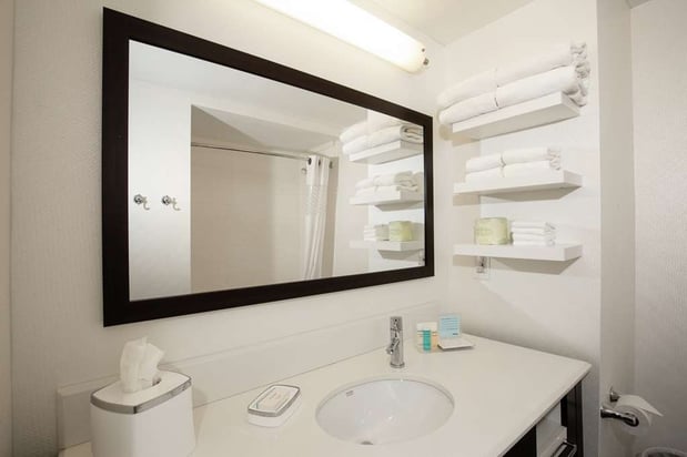 Images Hampton Inn Collinsville