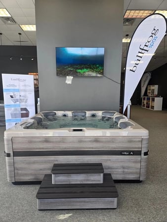 Images Southampton Hot Tub