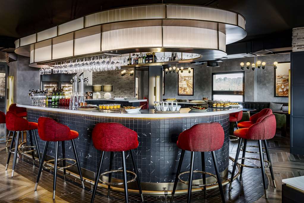 Images Radisson RED Madrid