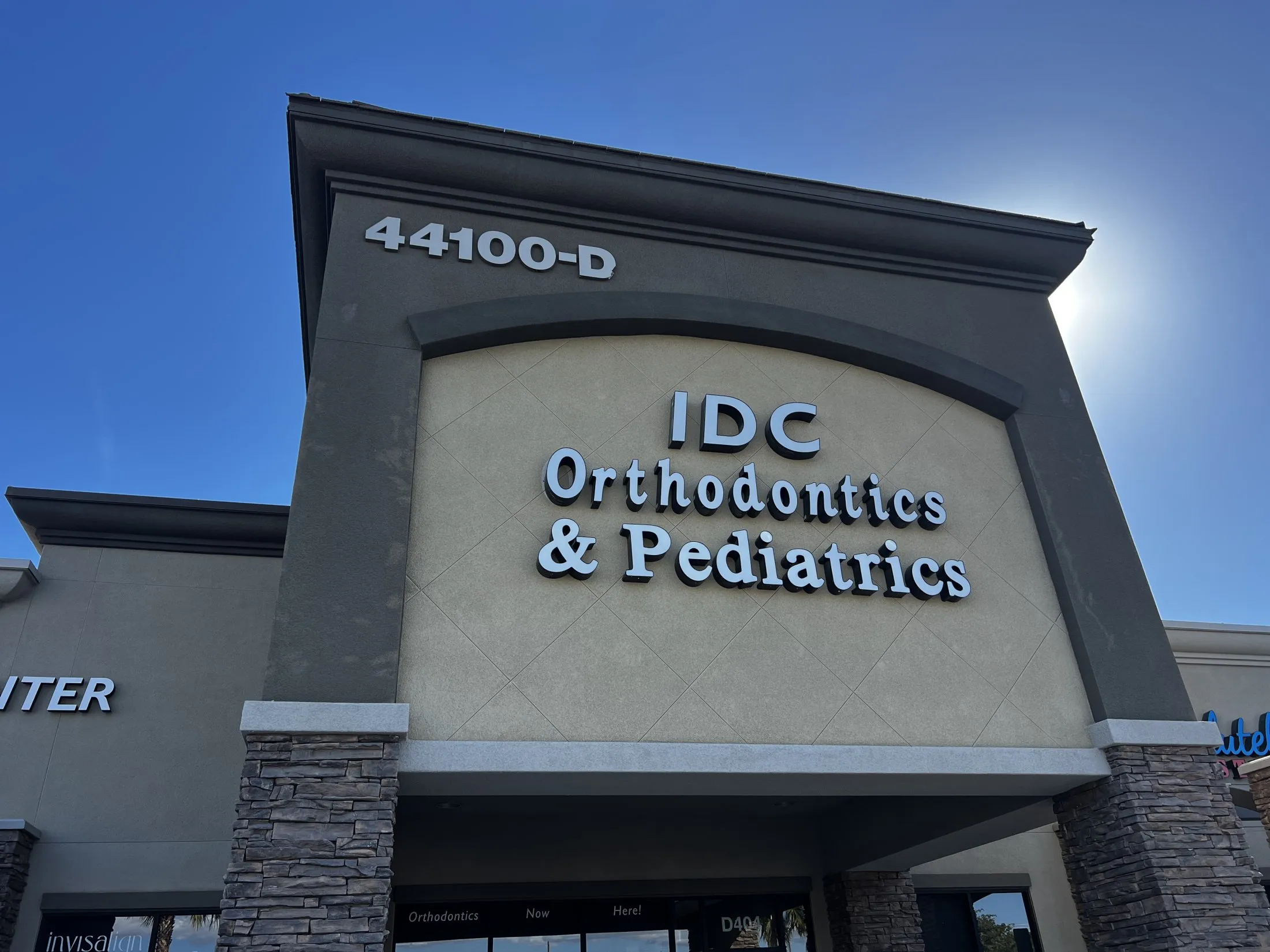 Inland Dental Center - Heritage Court Image