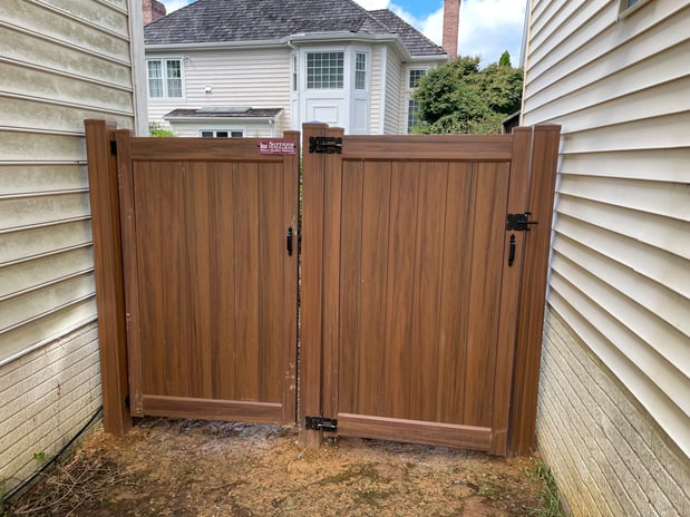 Images Superior Fence & Rail
