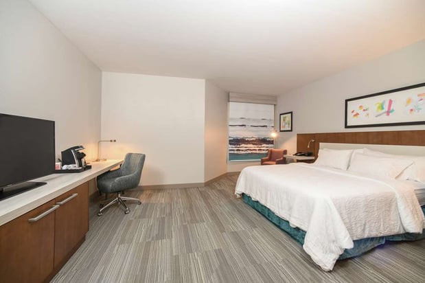 Images Hilton Garden Inn Cincinnati Midtown