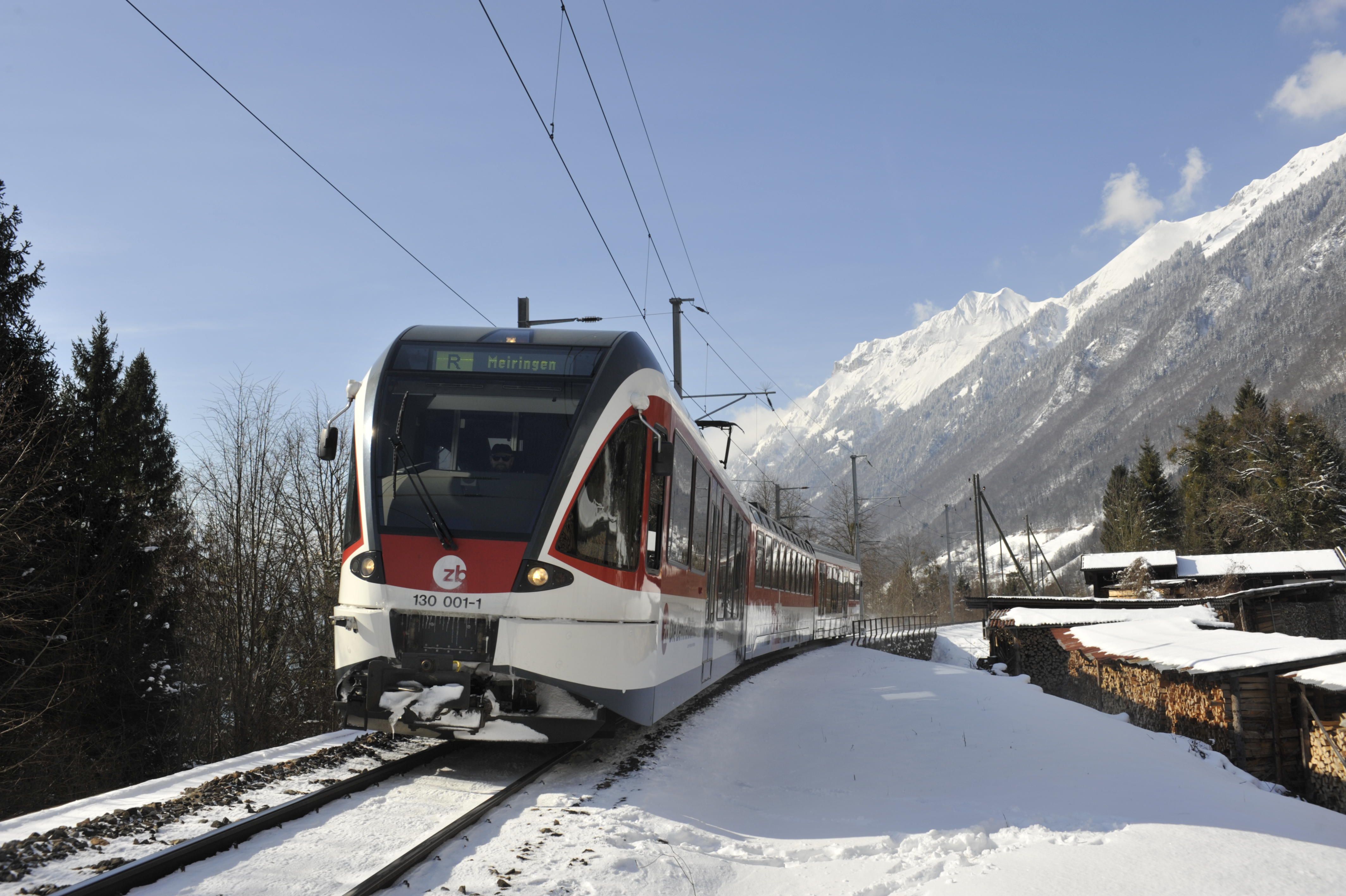 zb Zentralbahn AG – Reisezentrum Meiringen, Bahnhofplatz 12 in Meiringen
