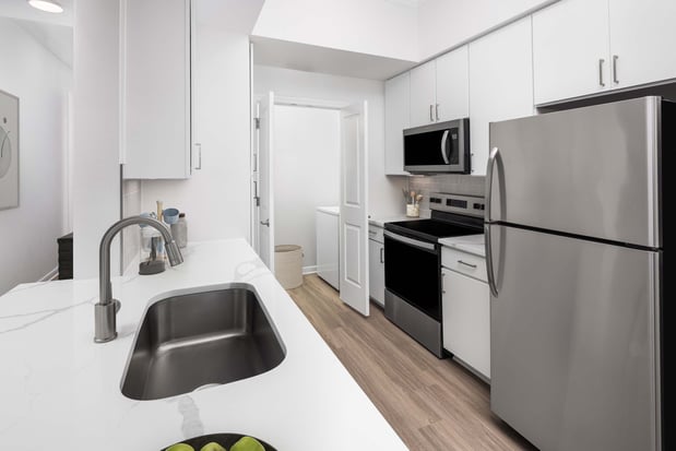 Images Camden Travis Street Apartments