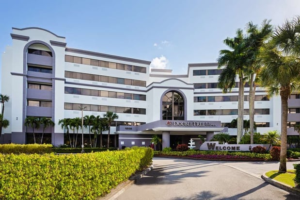Images DoubleTree by Hilton Hotel West Palm Beach Airport