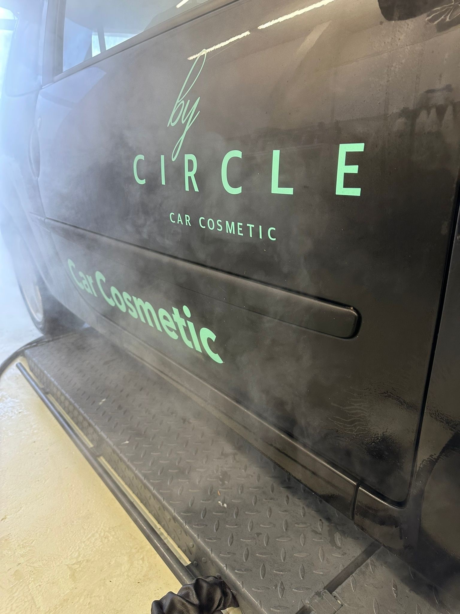 Bilder ByCircle Hirzel Pneuservice und Autoreinigung in der nähe von Horgen