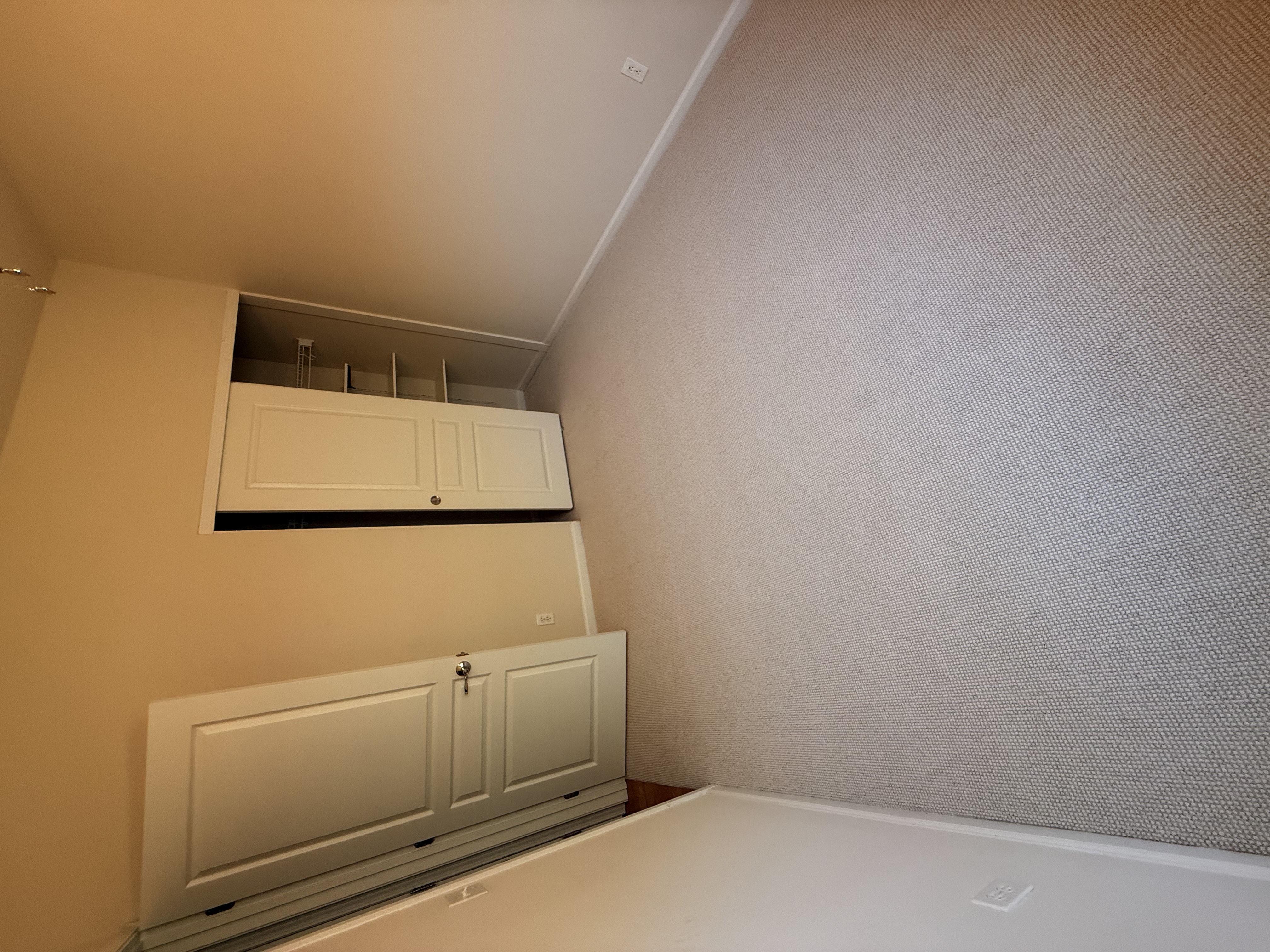 Floor Coverings International Image