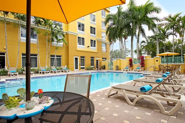 Images Hilton Garden Inn Ft. Lauderdale Airport-Cruise Port