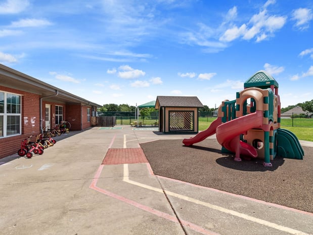 Images Creek Valley KinderCare
