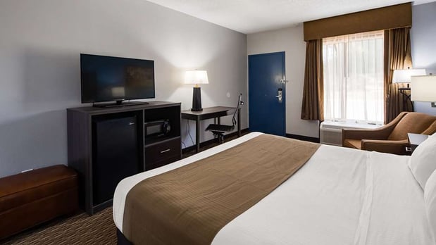 Images Best Western Emporia