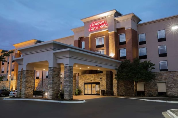 Images Hampton Inn & Suites Chicago Deer Park