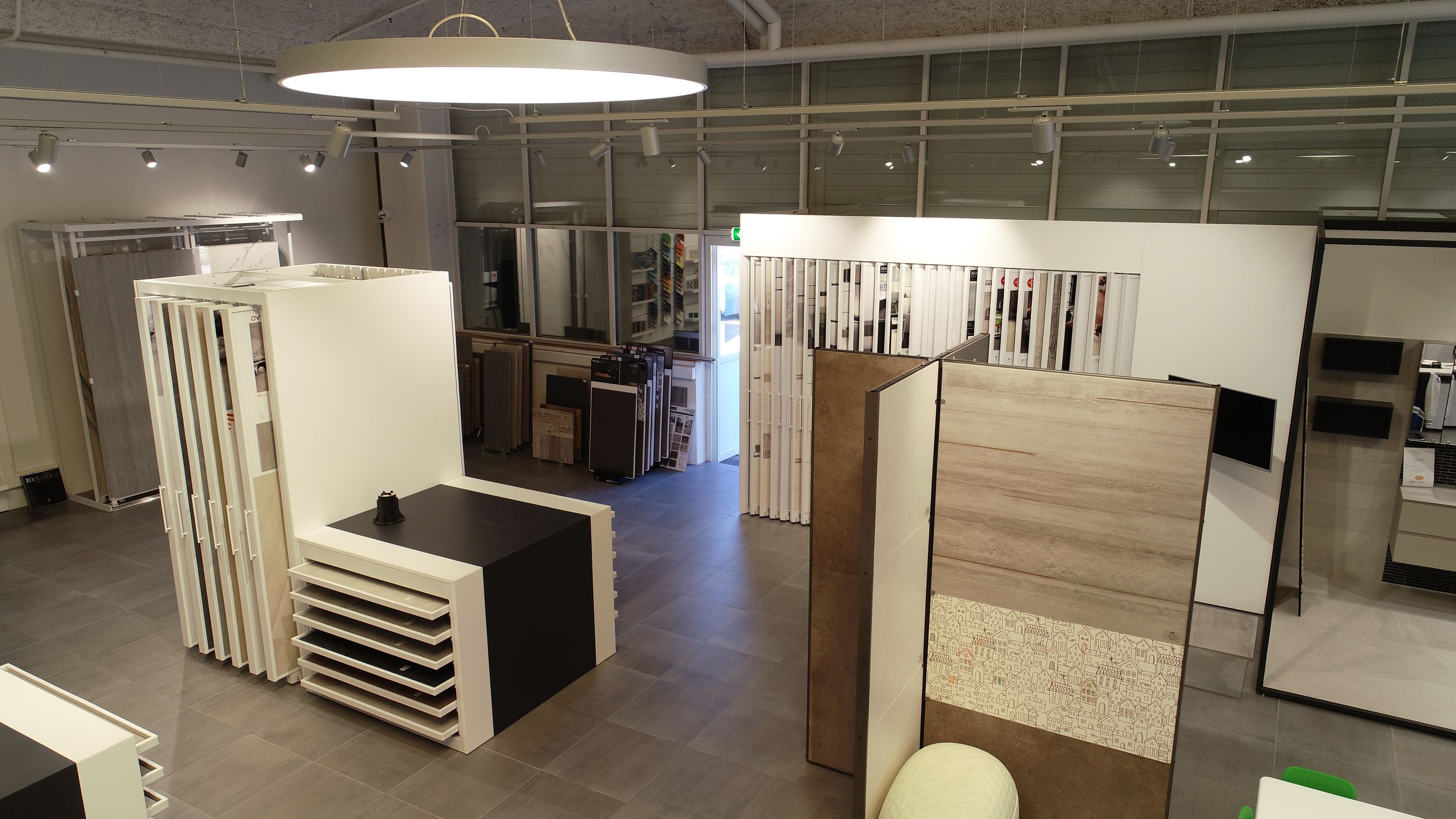 Bilder CC CottoCeramiche SA - Gruppo iREZZ