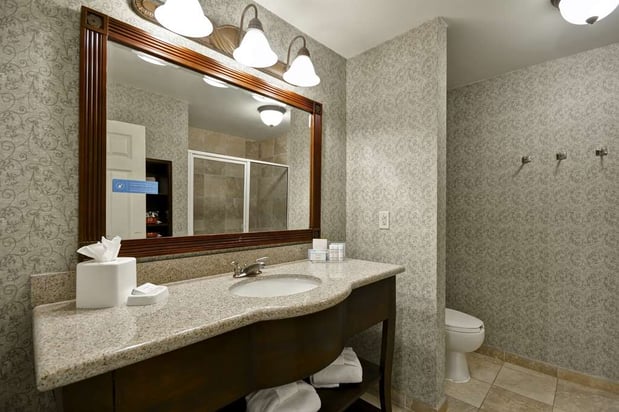 Images Hampton Inn & Suites Savannah Historic District