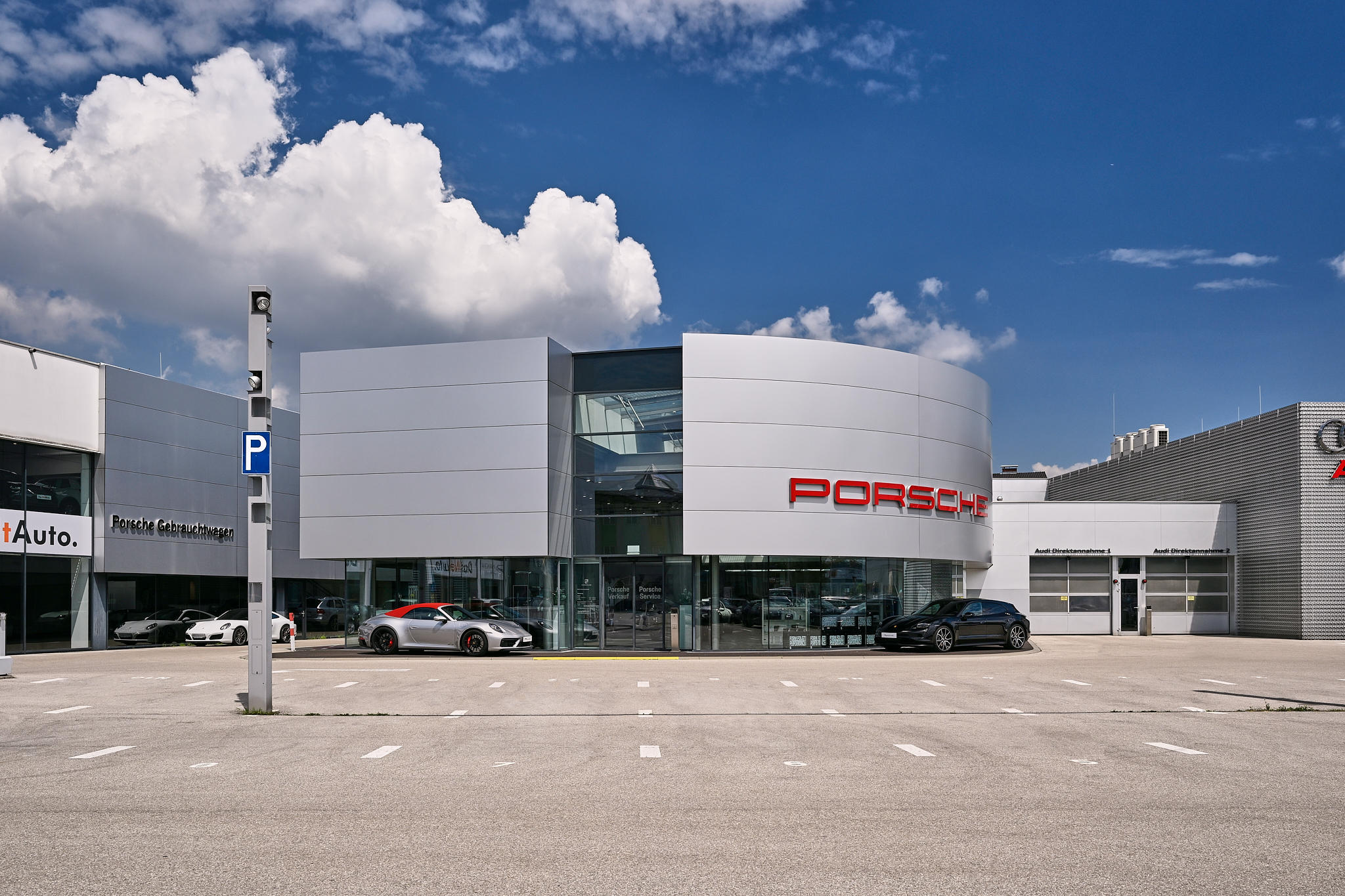 Porsche Zentrum Oberösterreich, Salzburger Straße 292 in Leonding
