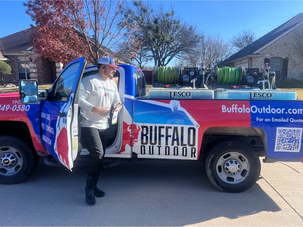 Images Buffalo Outdoor Lawn Care & Pest Control
