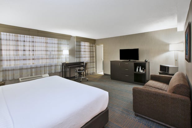 Images Holiday Inn Columbus Dwtn-Capitol Square by IHG
