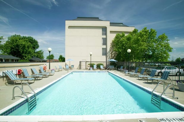 Images Hampton Inn Louisville-North/Clarksville